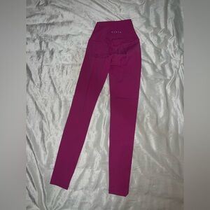 NVGTN Leggings